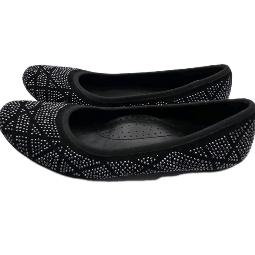 Vaneli Susan Studded Suede ballet flats Shoes Size 6N Black Padded Comfort Spark